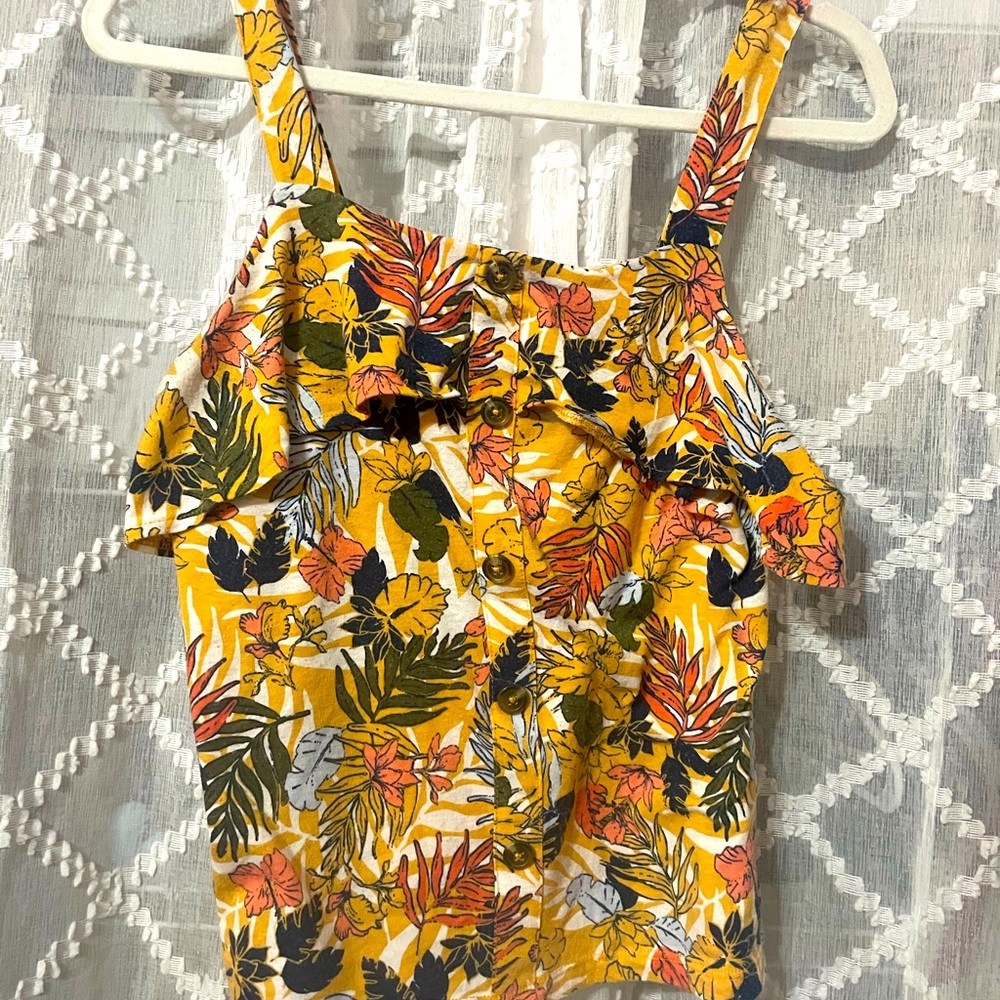 Wall flower tank top